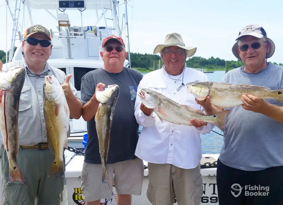 Cape Lookout Charters charter image 3