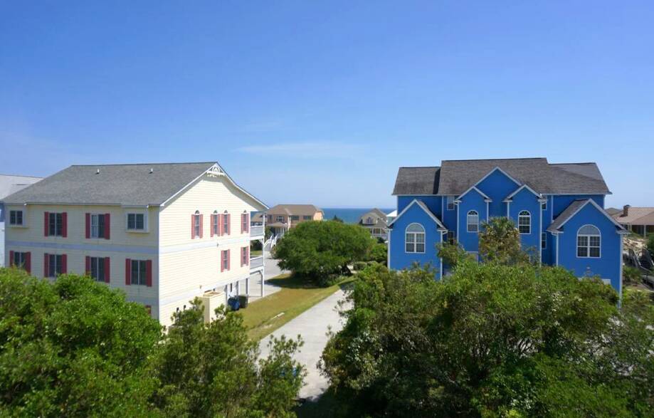 3rd Row Oceanview... Vacation rental home in Emerald Isle, NC